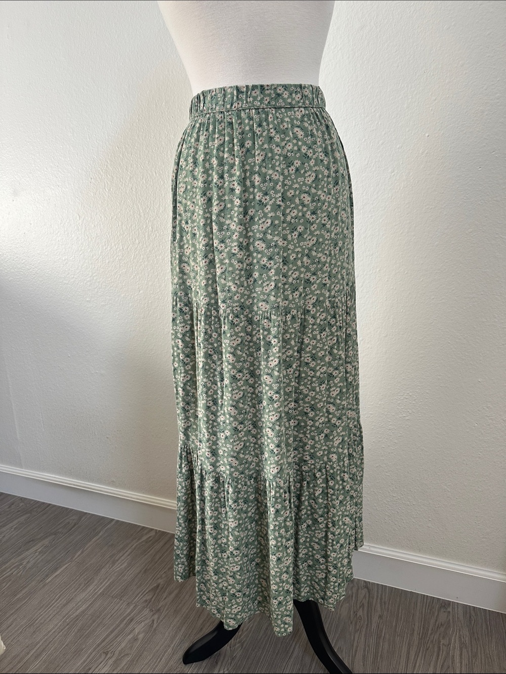 American Eagle Tiered Prairie Maxi Skirt